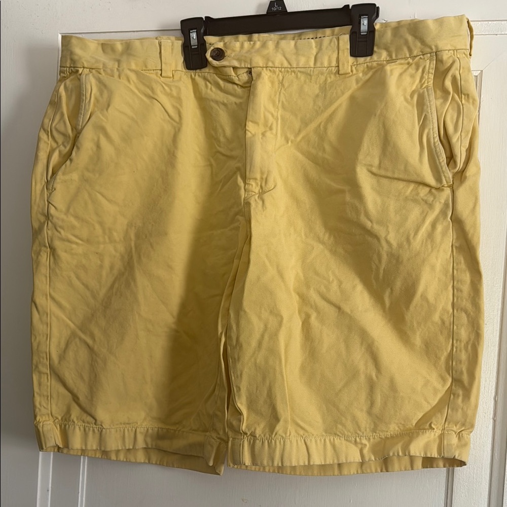 Brooks Brothers Flat Front Yellow Shorts